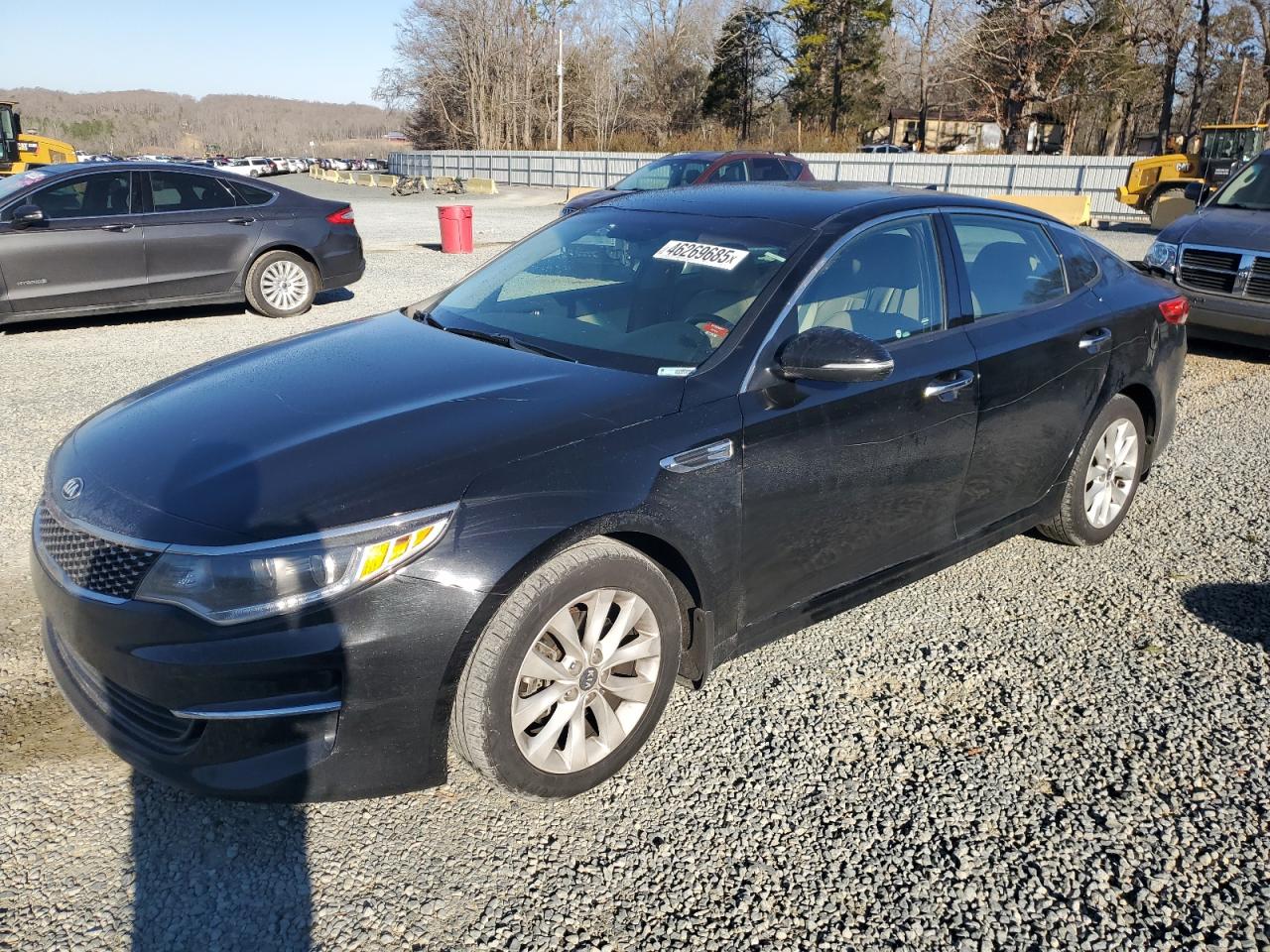 2018 Kia Optima - Image 1