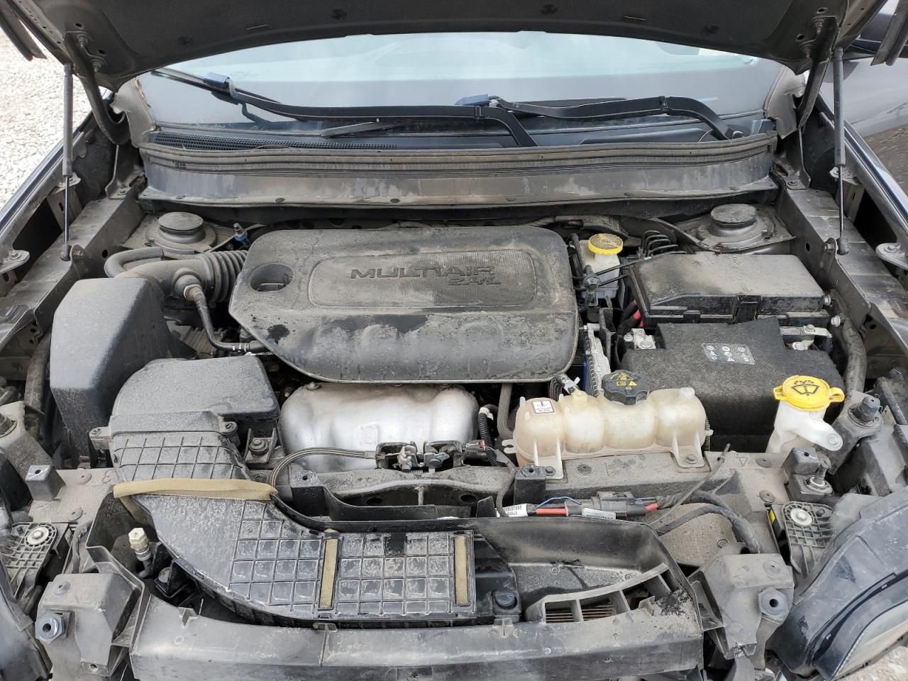 2019 Jeep Grand Cherokee - Image 12