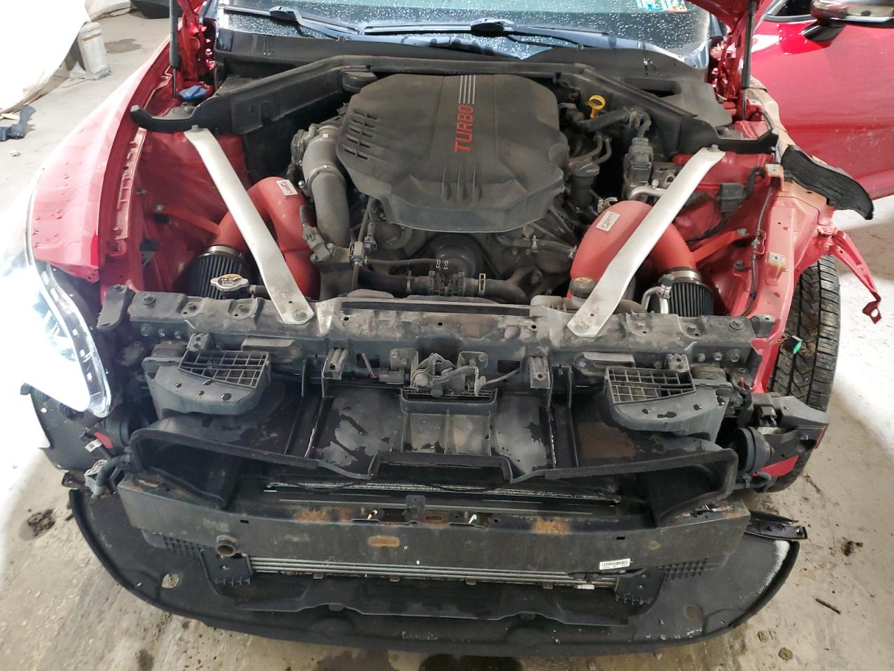 2019 Kia Stinger - Image 11