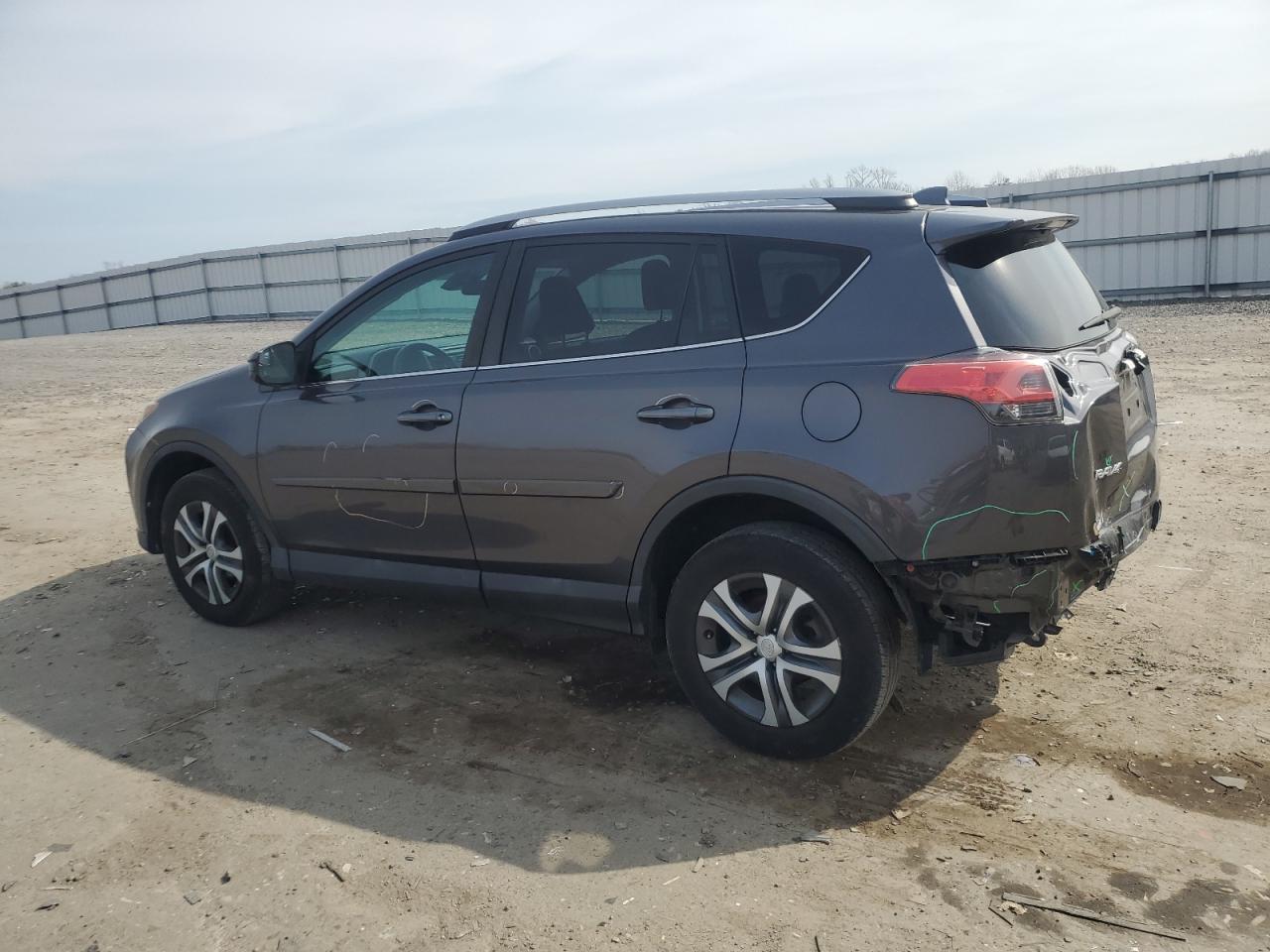 2017 Toyota RAV 4 - Image 2