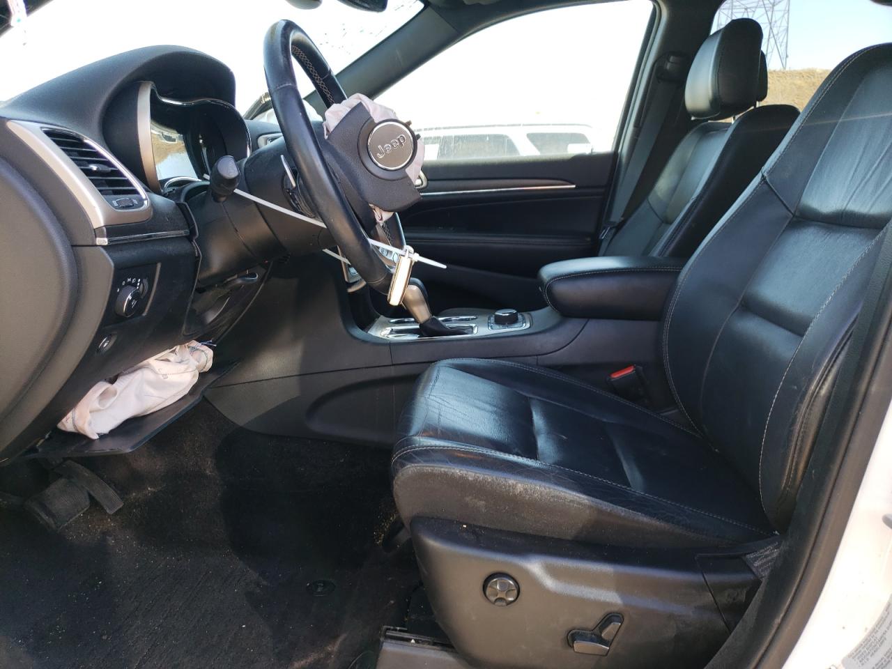 2017 Jeep Grand Cherokee - Image 7