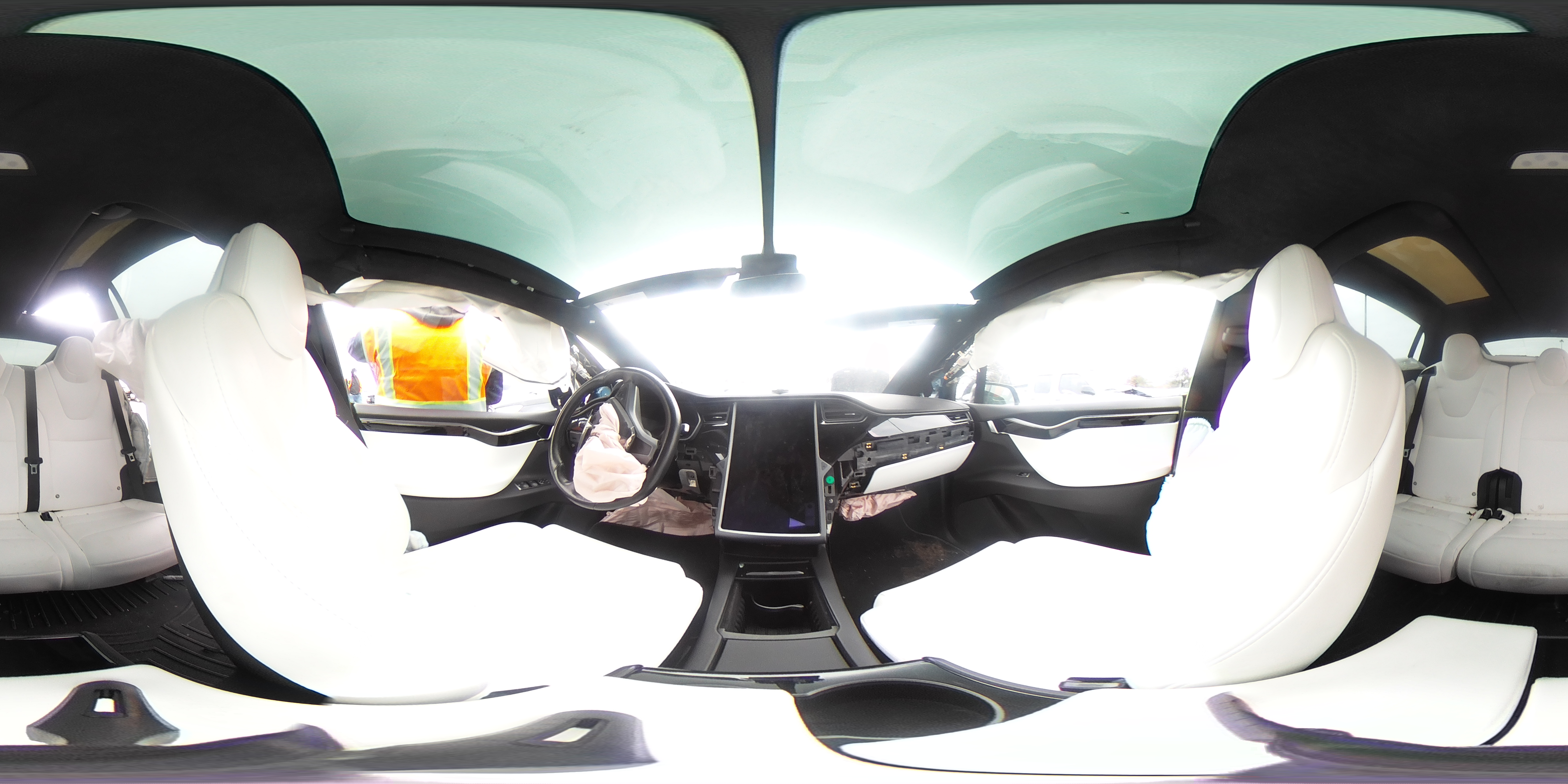2018 Tesla Model X VIN: 5YJXCDE2XJF120138 Lot: 46640835