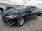 2018 Chrysler Pacifica Touring L Plus de vânzare în Cahokia Heights, IL - Minor Dent/Scratches
