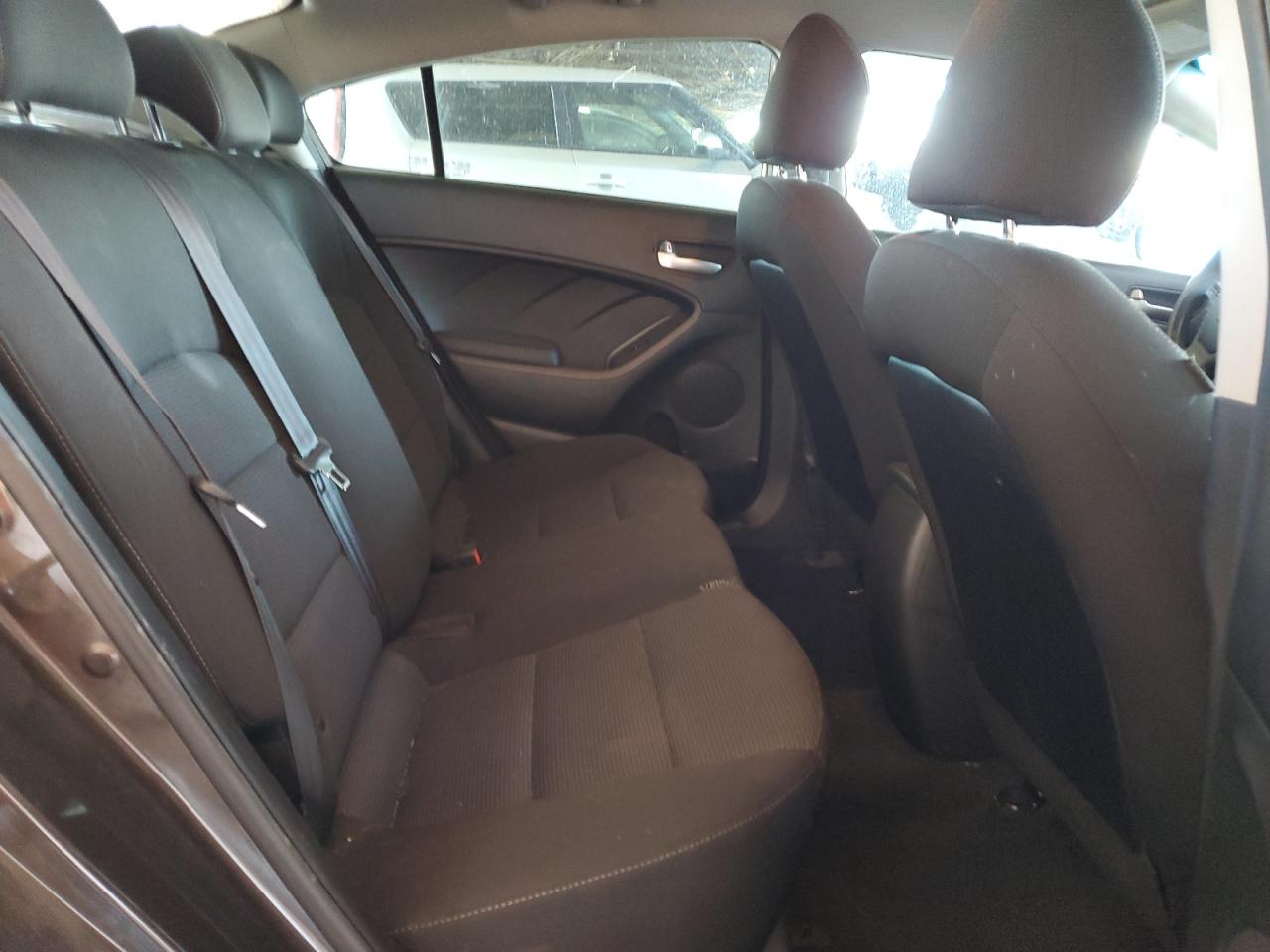 2018 Kia Forte Lx VIN: 3KPFK4A70JE180791 Lot: 49684745