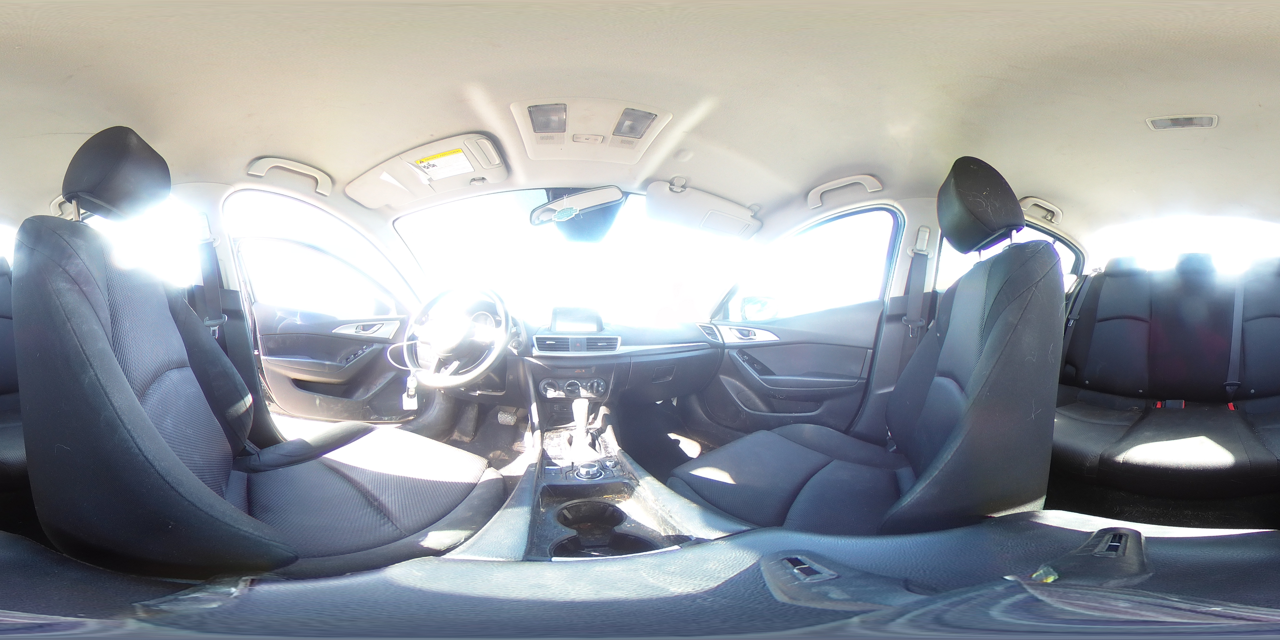 2018 Mazda 3 - Image 15