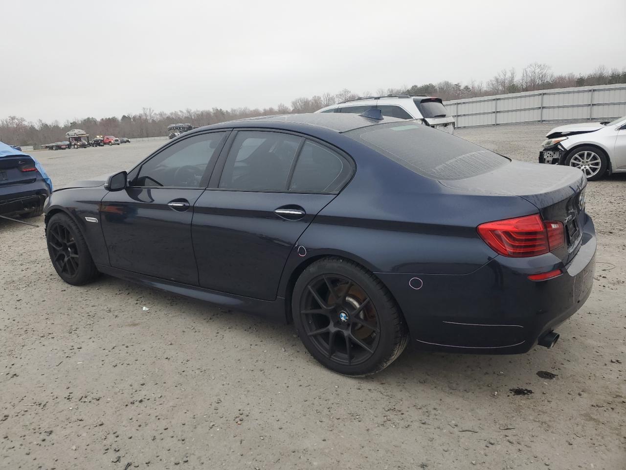 2015 BMW 5er - Image 2