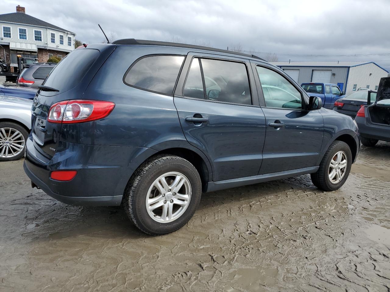 2012 Hyundai Santa Fe - Image 3