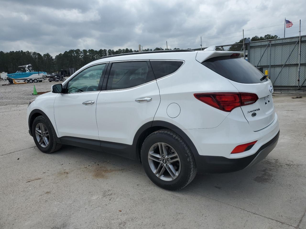 2017 Hyundai Santa Fe - Image 2