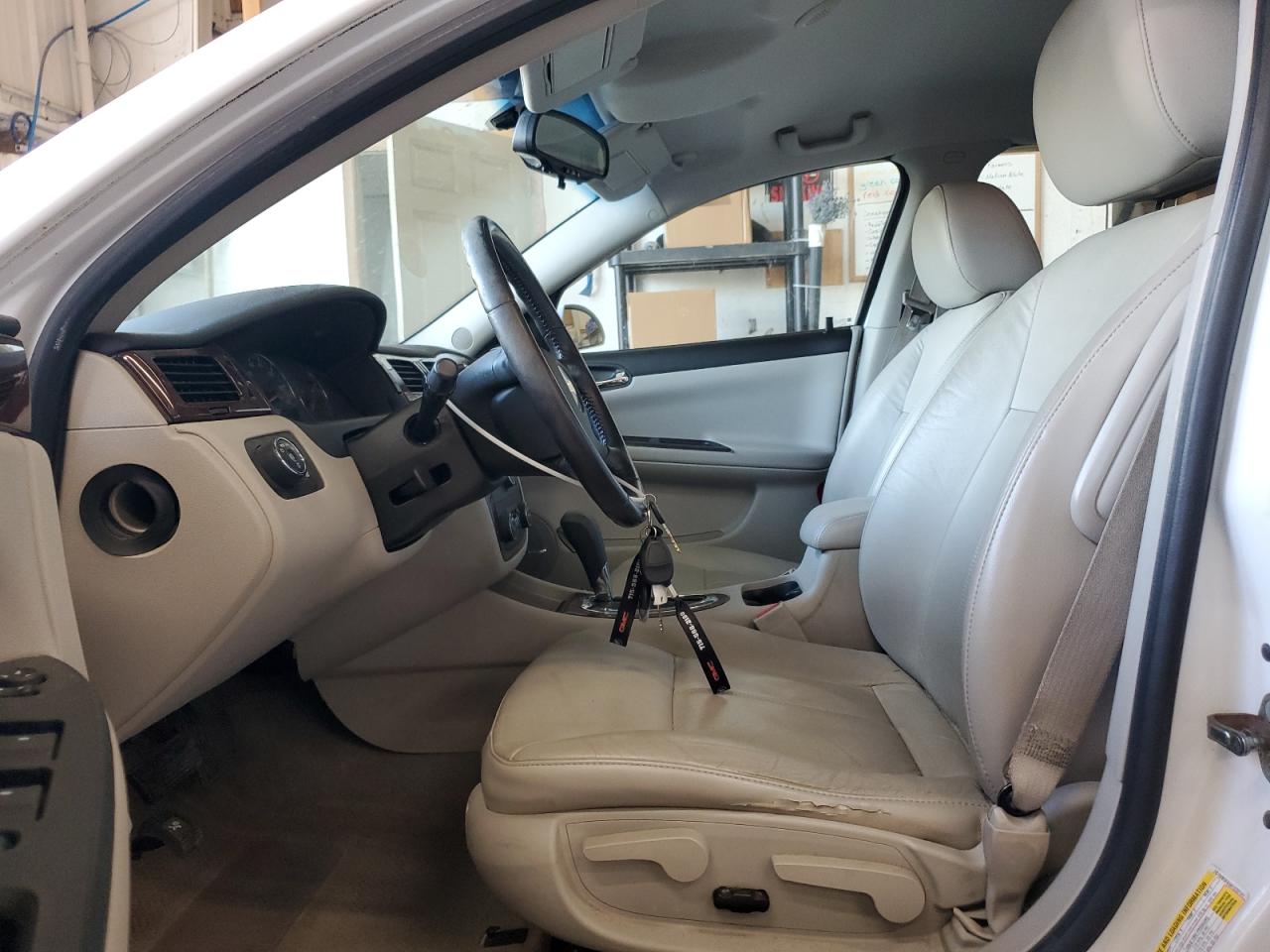 2010 Chevrolet Impala - Image 7