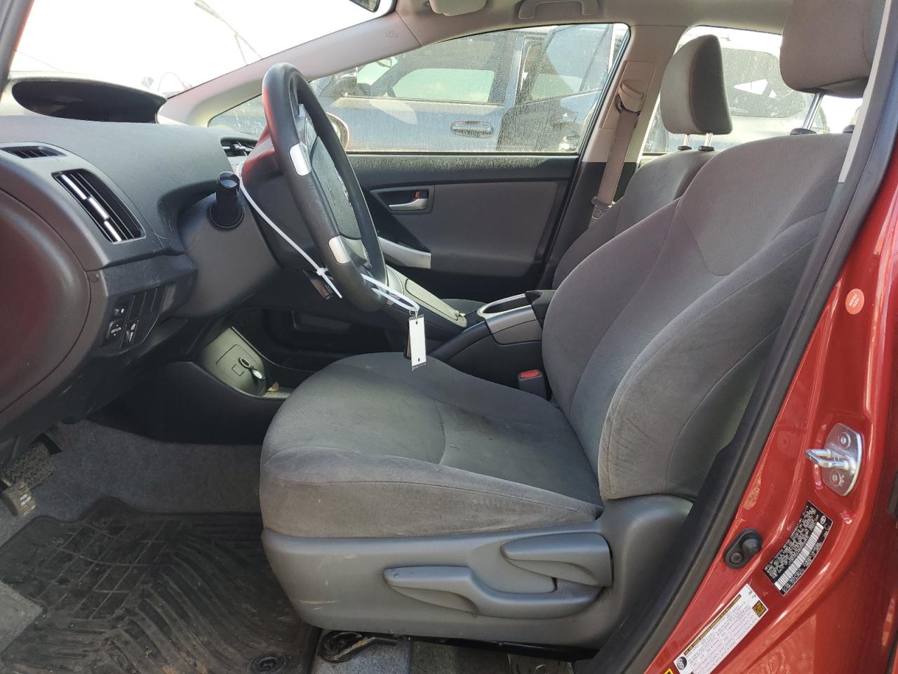 2014 Toyota Prius - Image 7