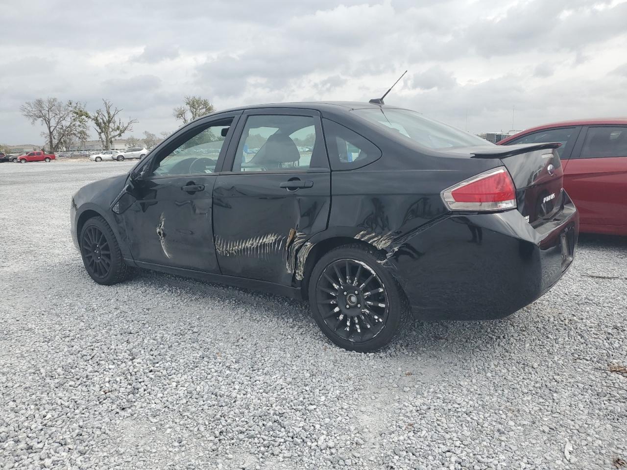 2011 Ford Focus - Image 2