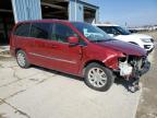 Eldridge, IA에서 판매 중인 2013 Chrysler Town & Country Touring - Front End
