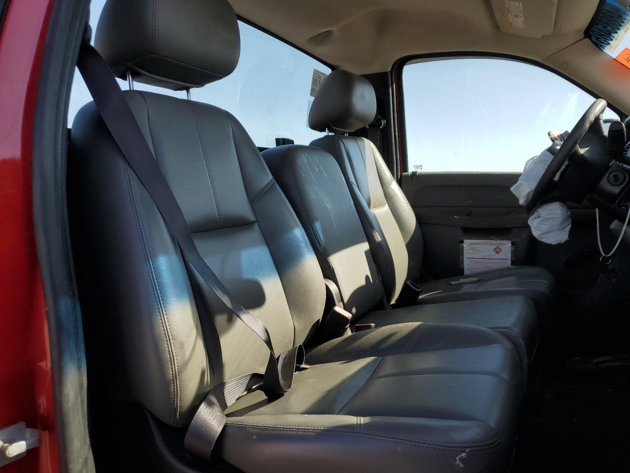 2011 Chevrolet Silverado - Image 10