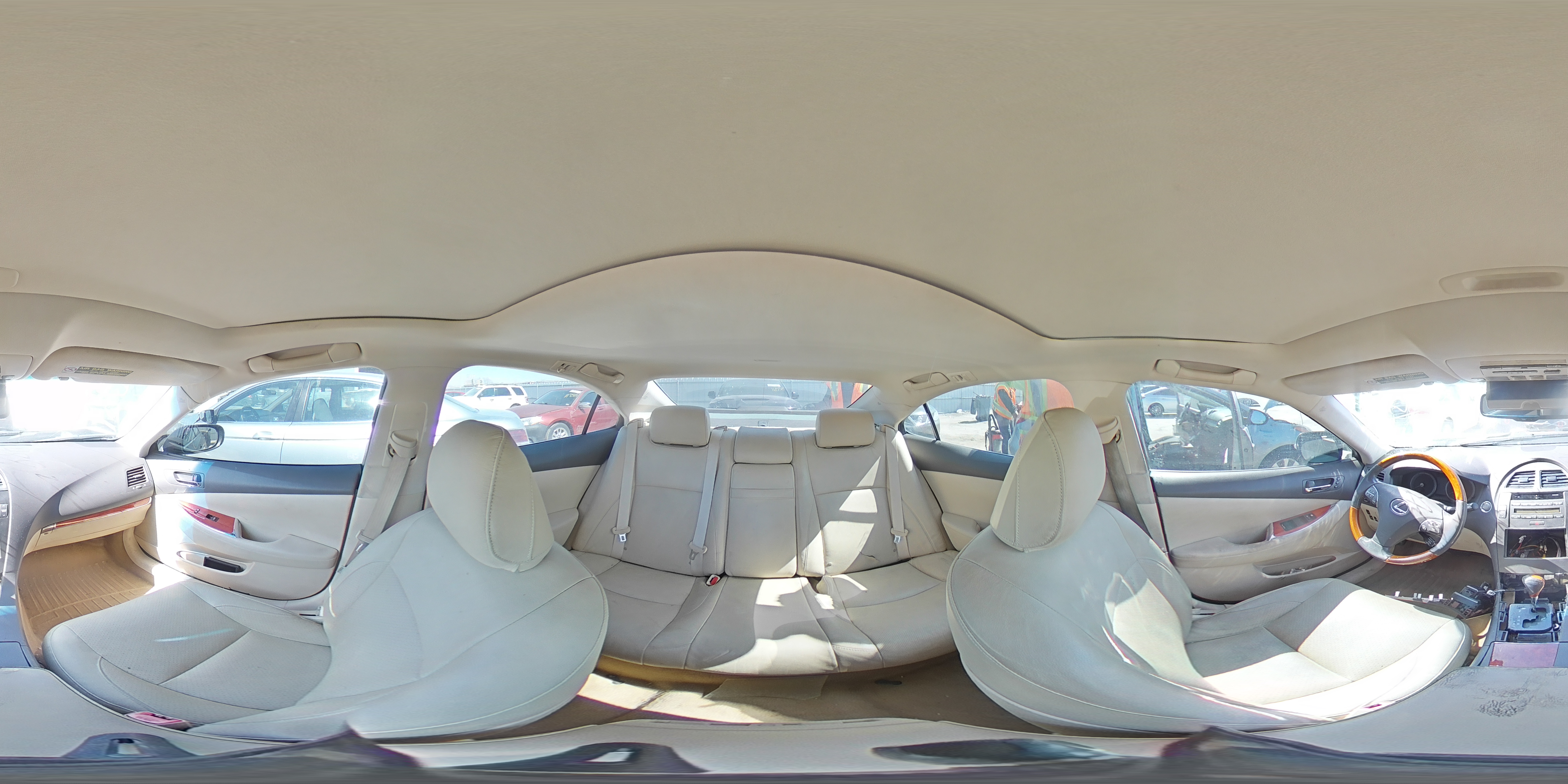 2011 Lexus ES - Image 13