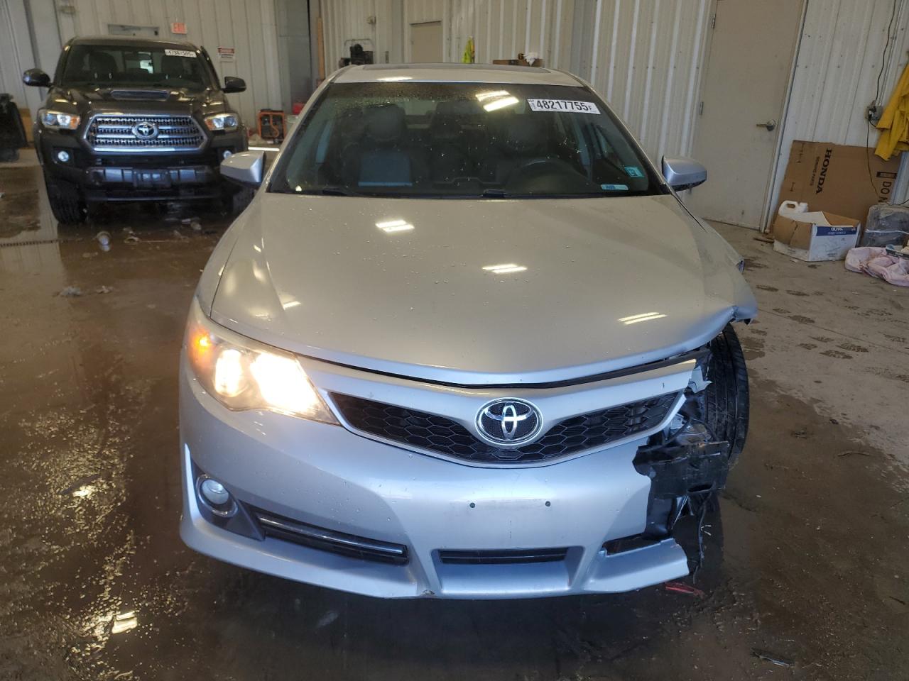 2012 Toyota Camry - Image 5