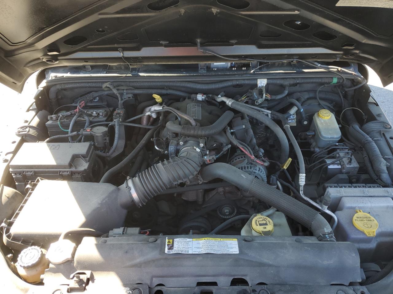 2009 Jeep Wrangler - Image 12