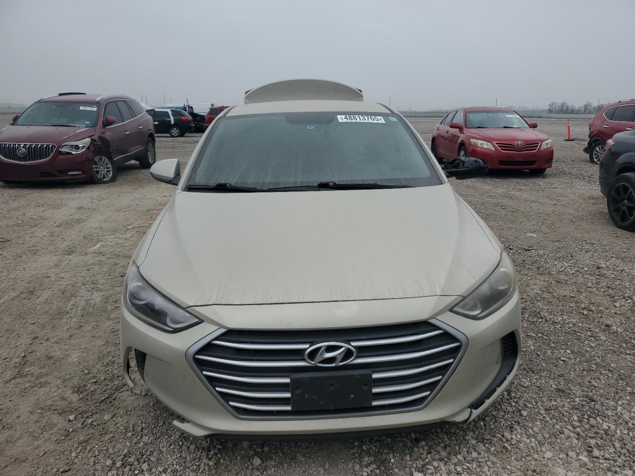 2017 Hyundai Elantra - Image 5
