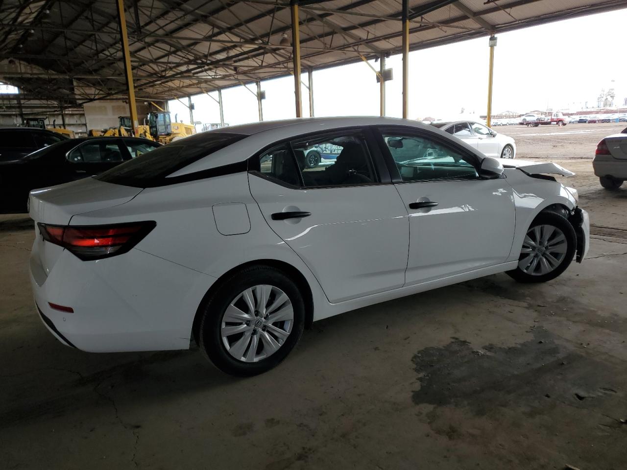 2024 Nissan Sentra - Image 3