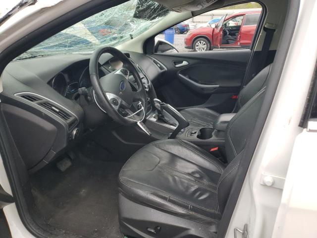  FORD FOCUS 2014 Белы