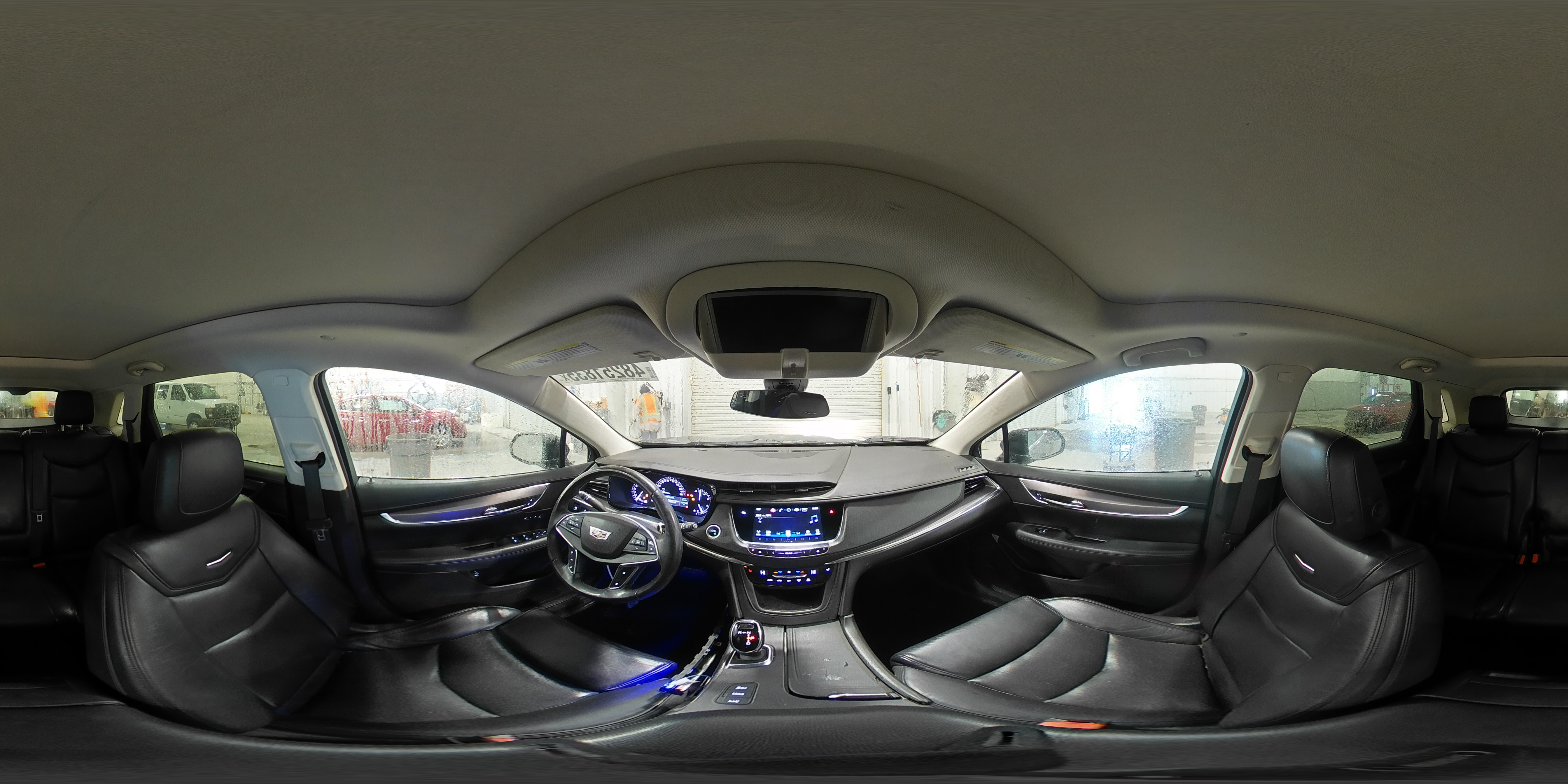 2017 Cadillac XT5 - Image 14