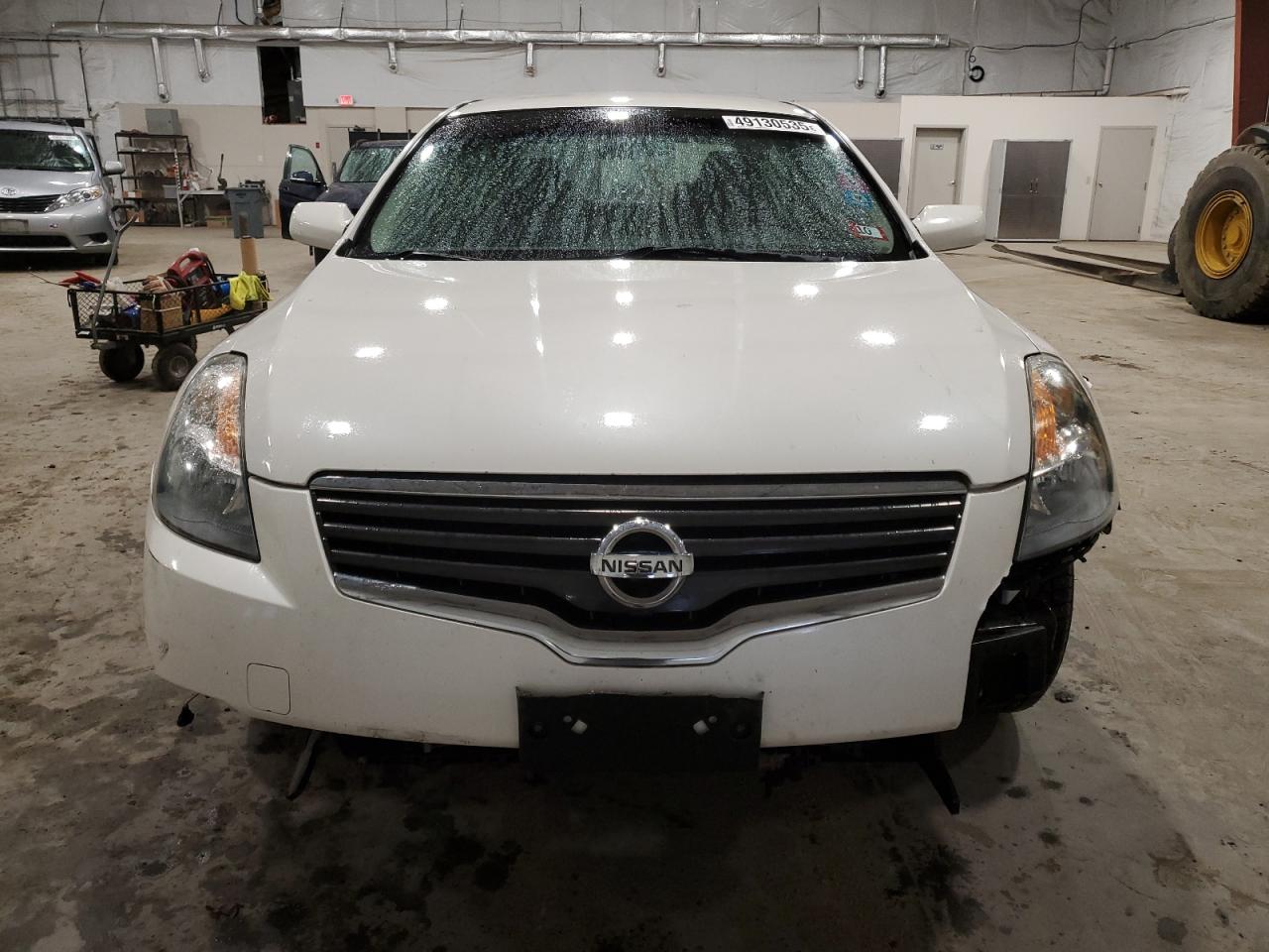 2009 Nissan Altima - Image 5