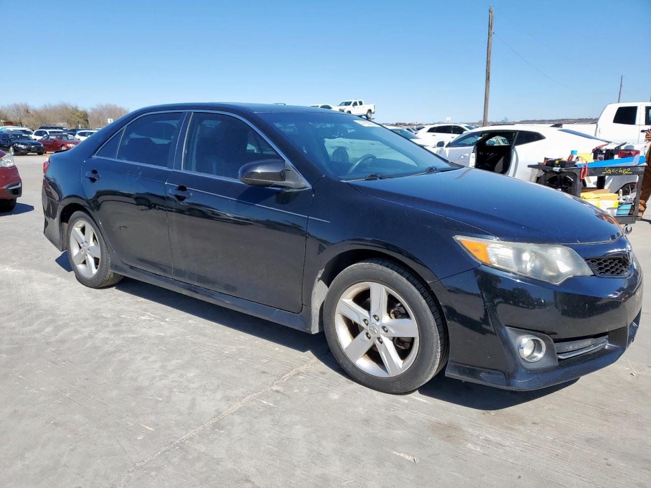 2014 Toyota Camry - Image 4