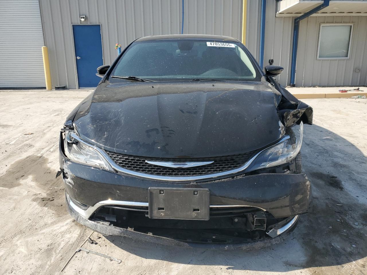 2016 Chrysler 200 - Image 5
