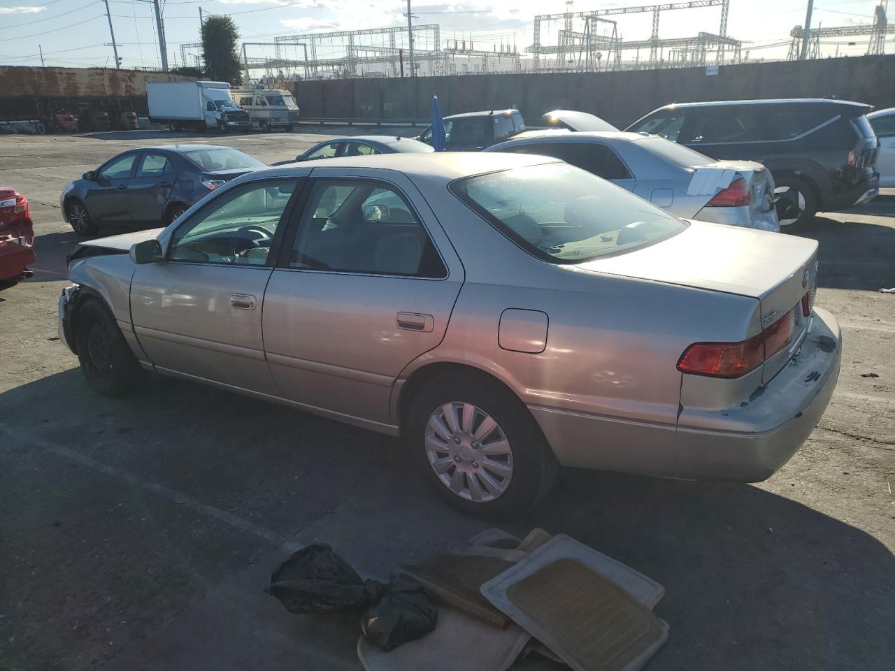 2001 Toyota Camry - Image 2