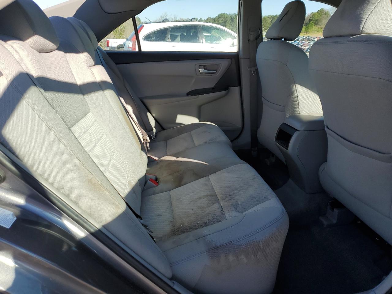 2016 Toyota Camry - Image 10