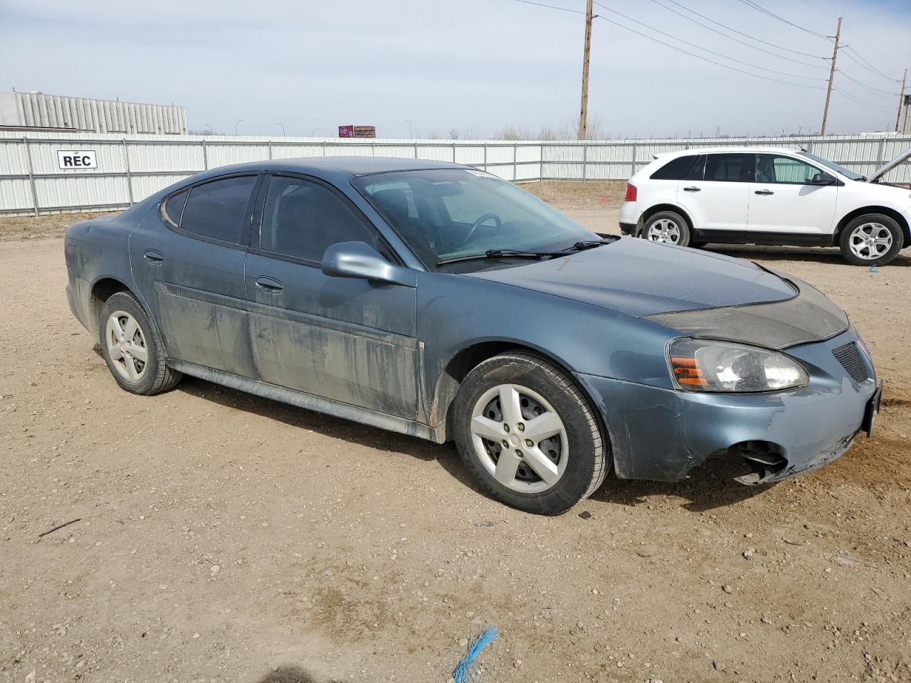 2007 Pontiac Grand Prix - Image 4