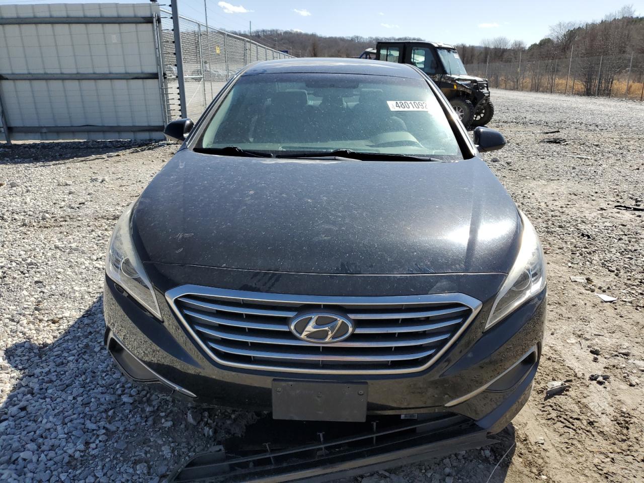 2017 Hyundai Sonata - Image 5