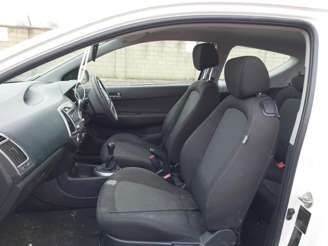2013 HYUNDAI I20 CLASSI