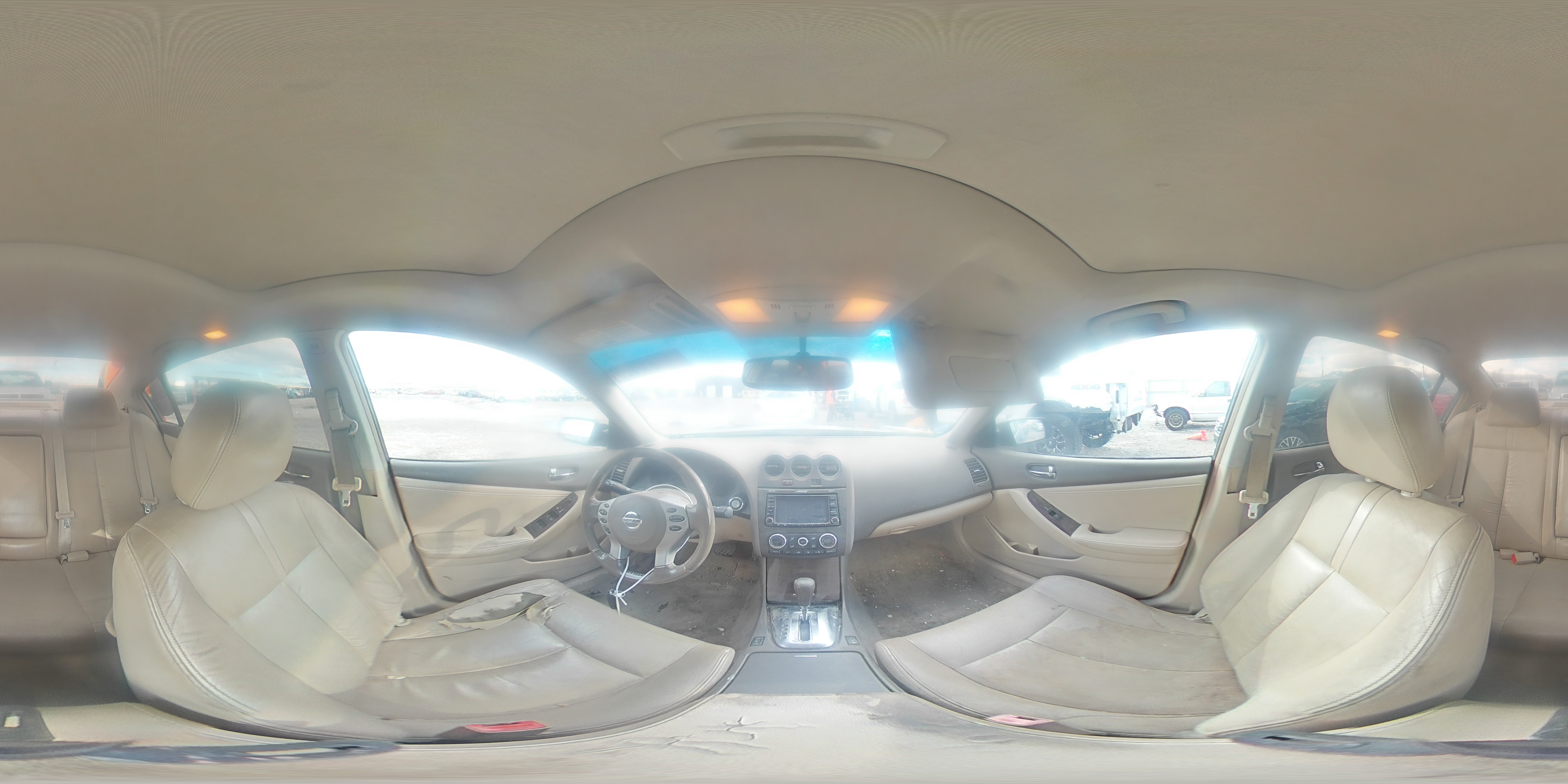 2011 Nissan Altima - Image 13