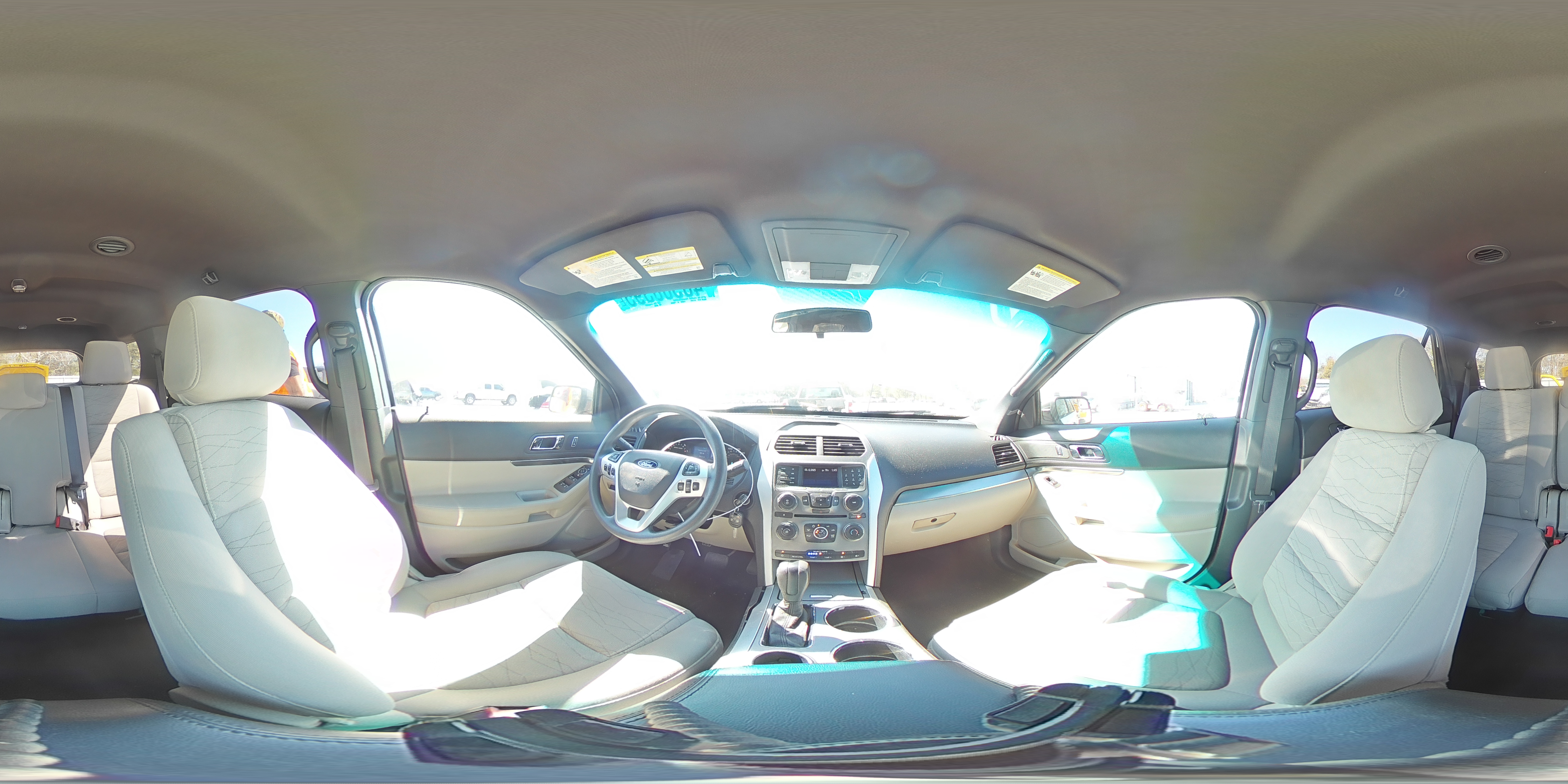 2013 Ford Explorer - Image 15