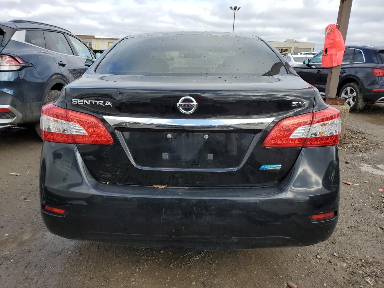 2014 Nissan Sentra - Image 6
