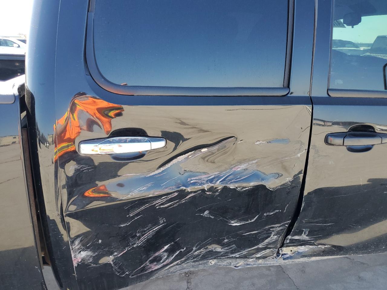 2011 GMC Sierra - Image 10