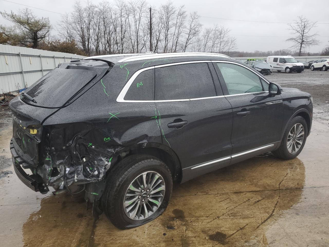 2021 Lincoln Nautilus - Image 3