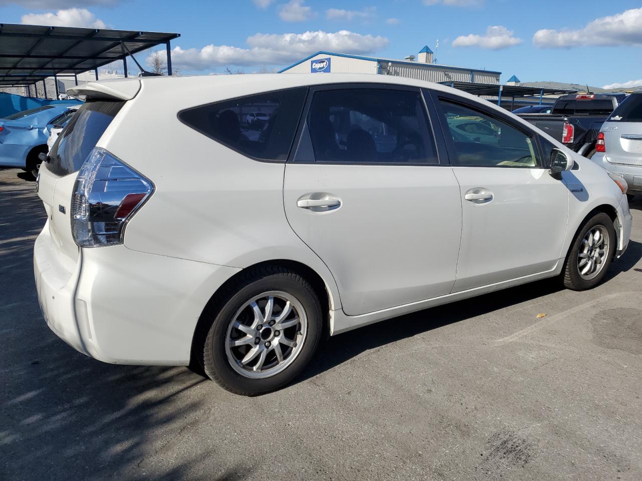 2012 Toyota Prius - Image 3