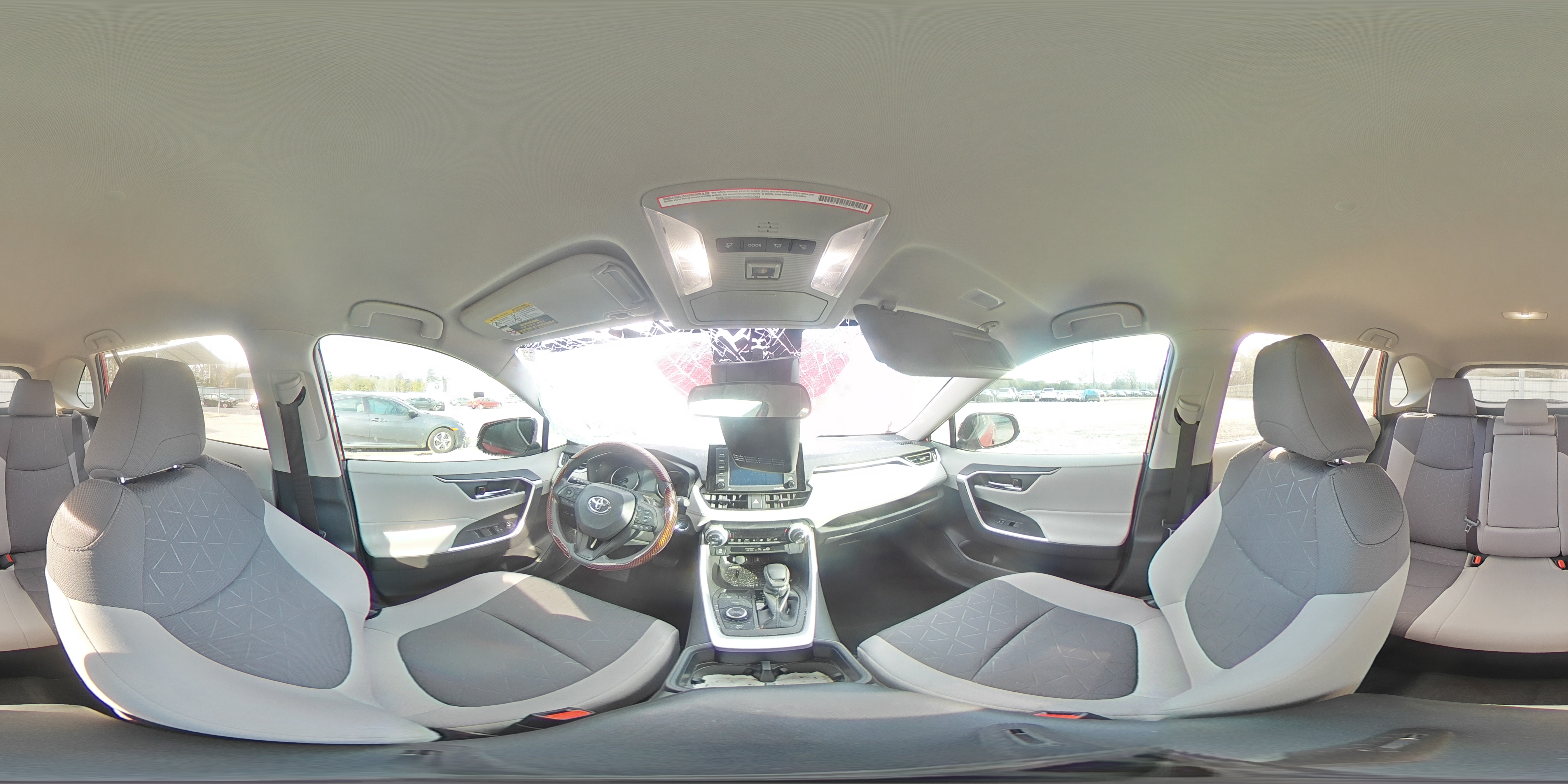 2022 Toyota RAV 4 - Image 13