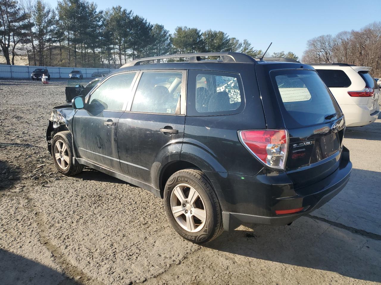 2013 Subaru Forester - Image 2