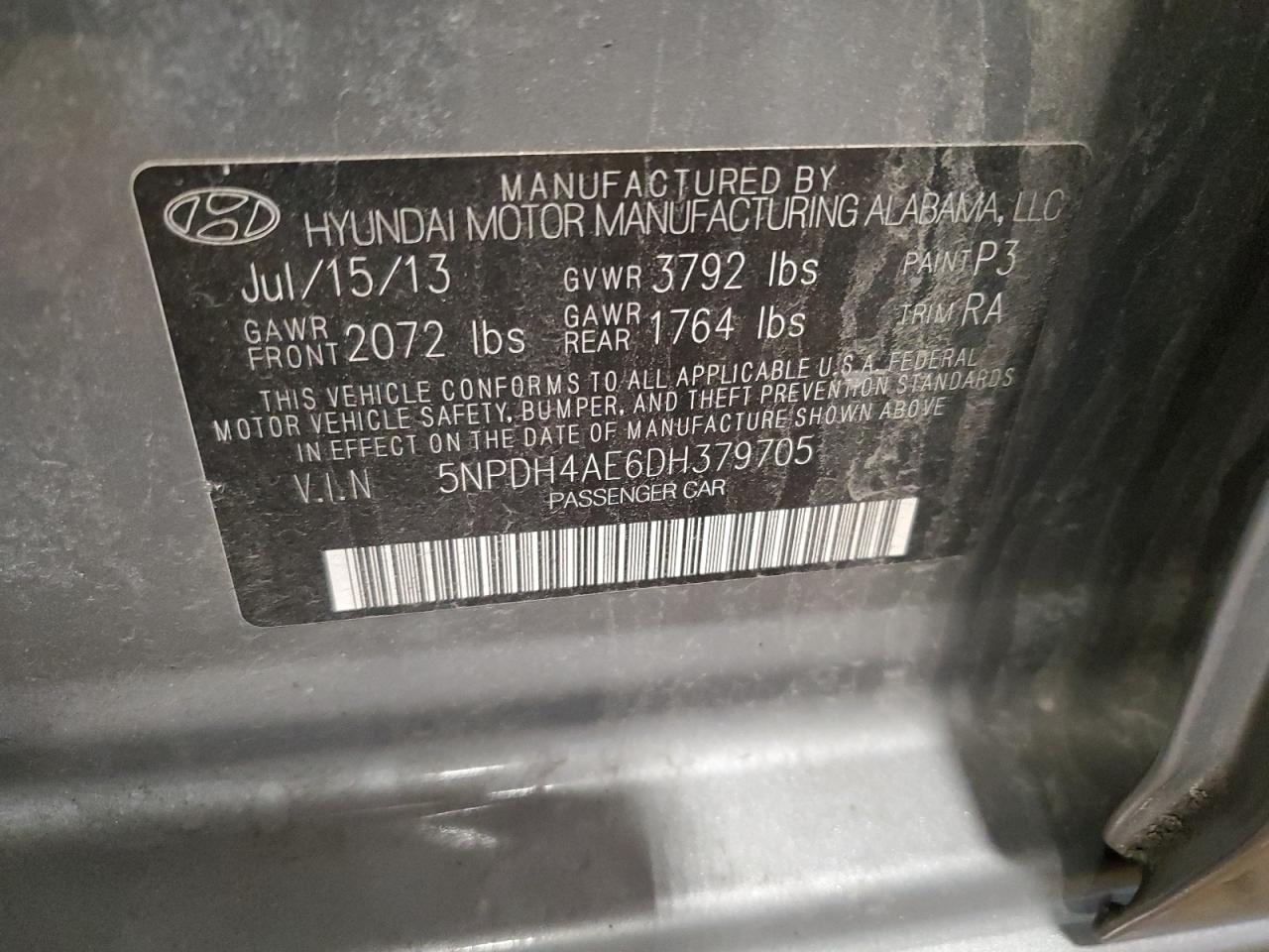 2013 Hyundai Elantra - Image 13