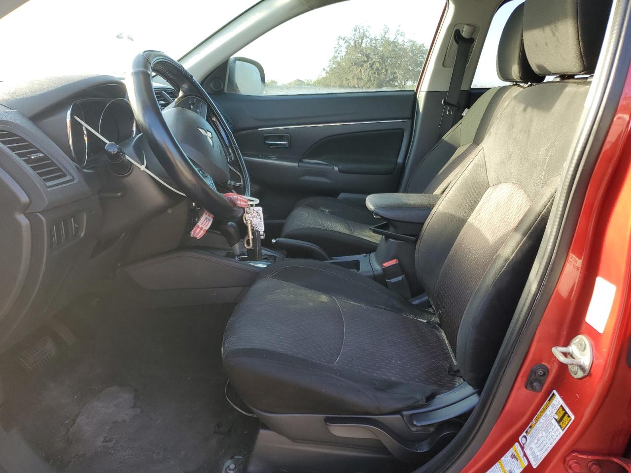 2019 Mitsubishi Outlander - Image 7