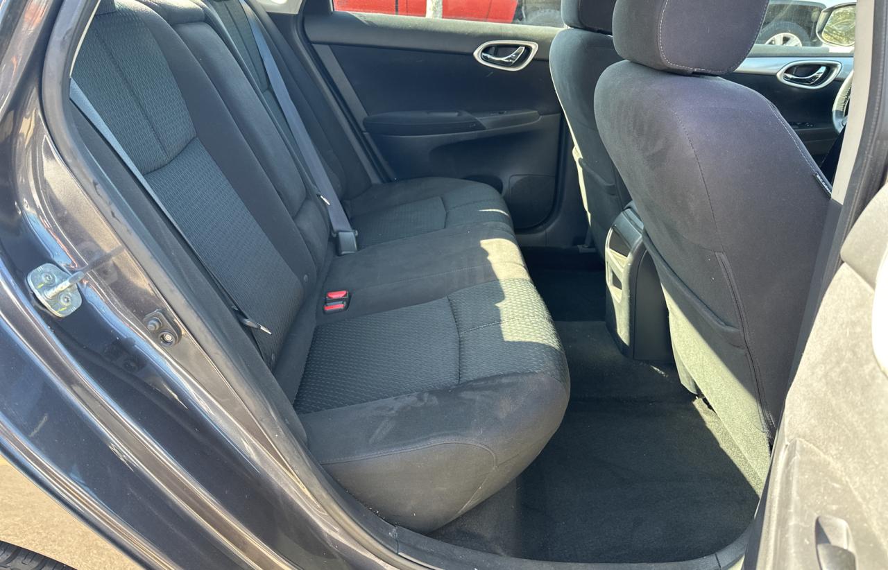2014 Nissan Sentra - Image 6