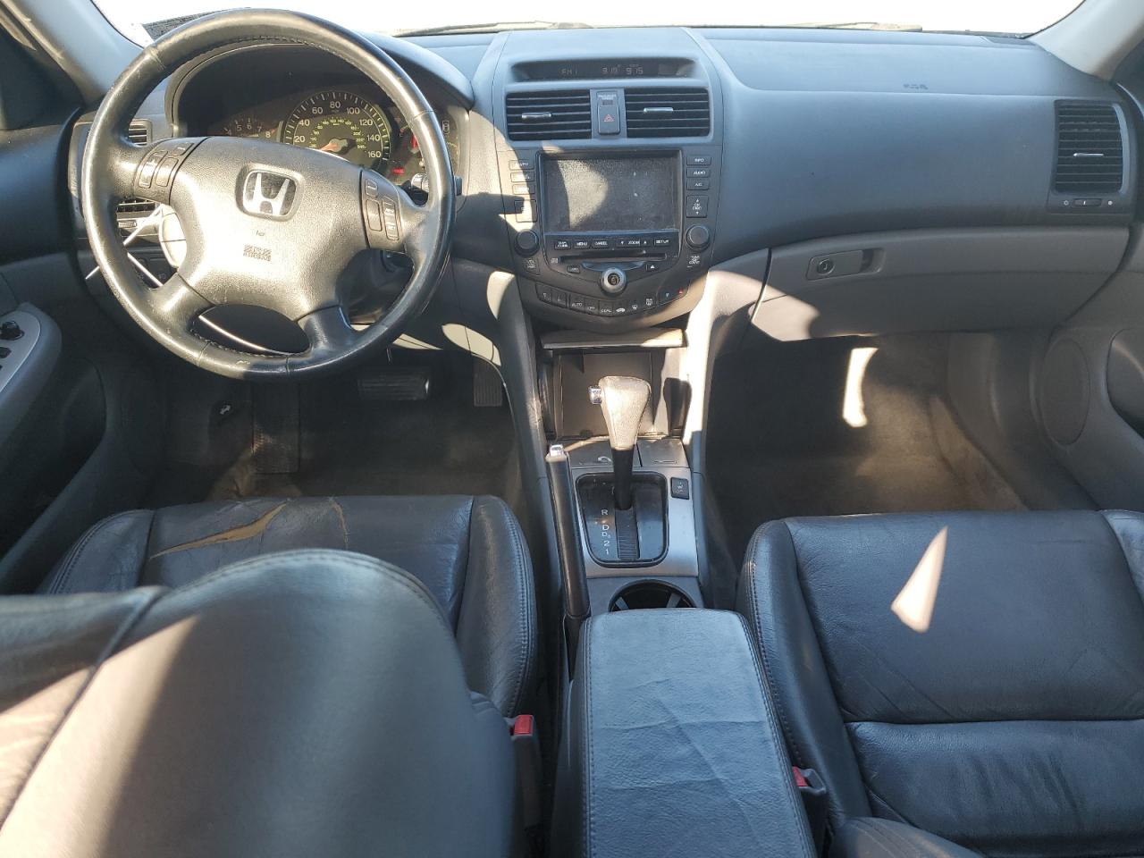 2005 Honda Accord - Image 8