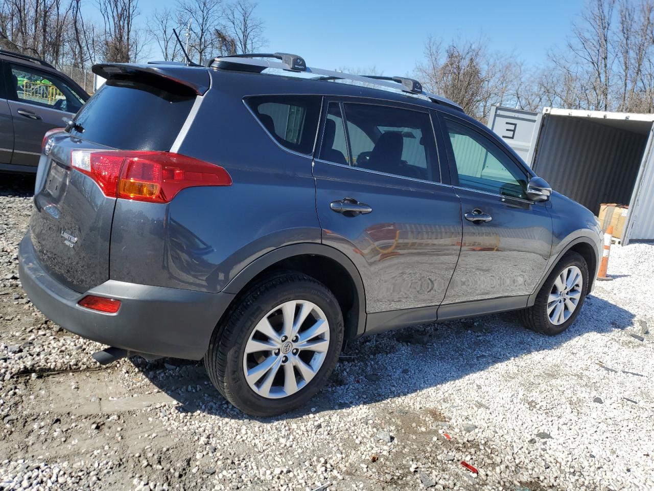 2015 Toyota RAV 4 - Image 3