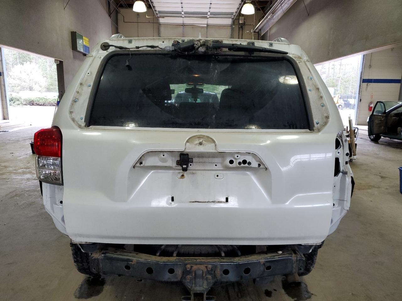 2013 Toyota 4Runner - Image 6