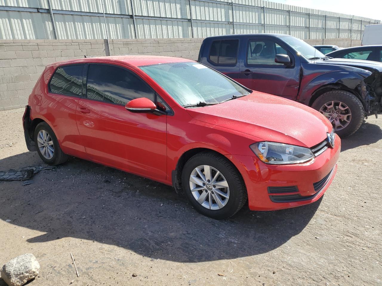 2015 Volkswagen Golf - Image 4