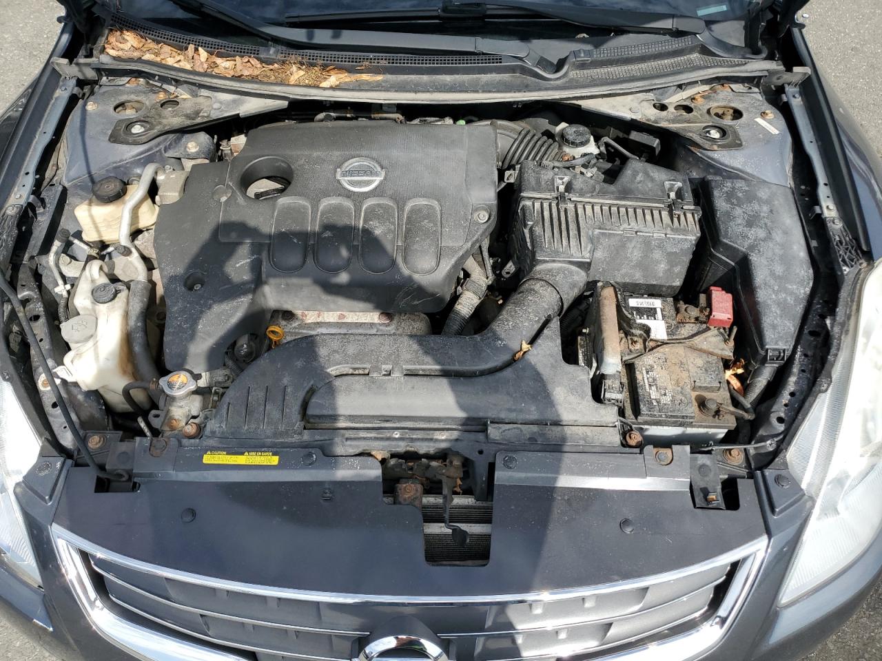 2010 Nissan Altima - Image 11