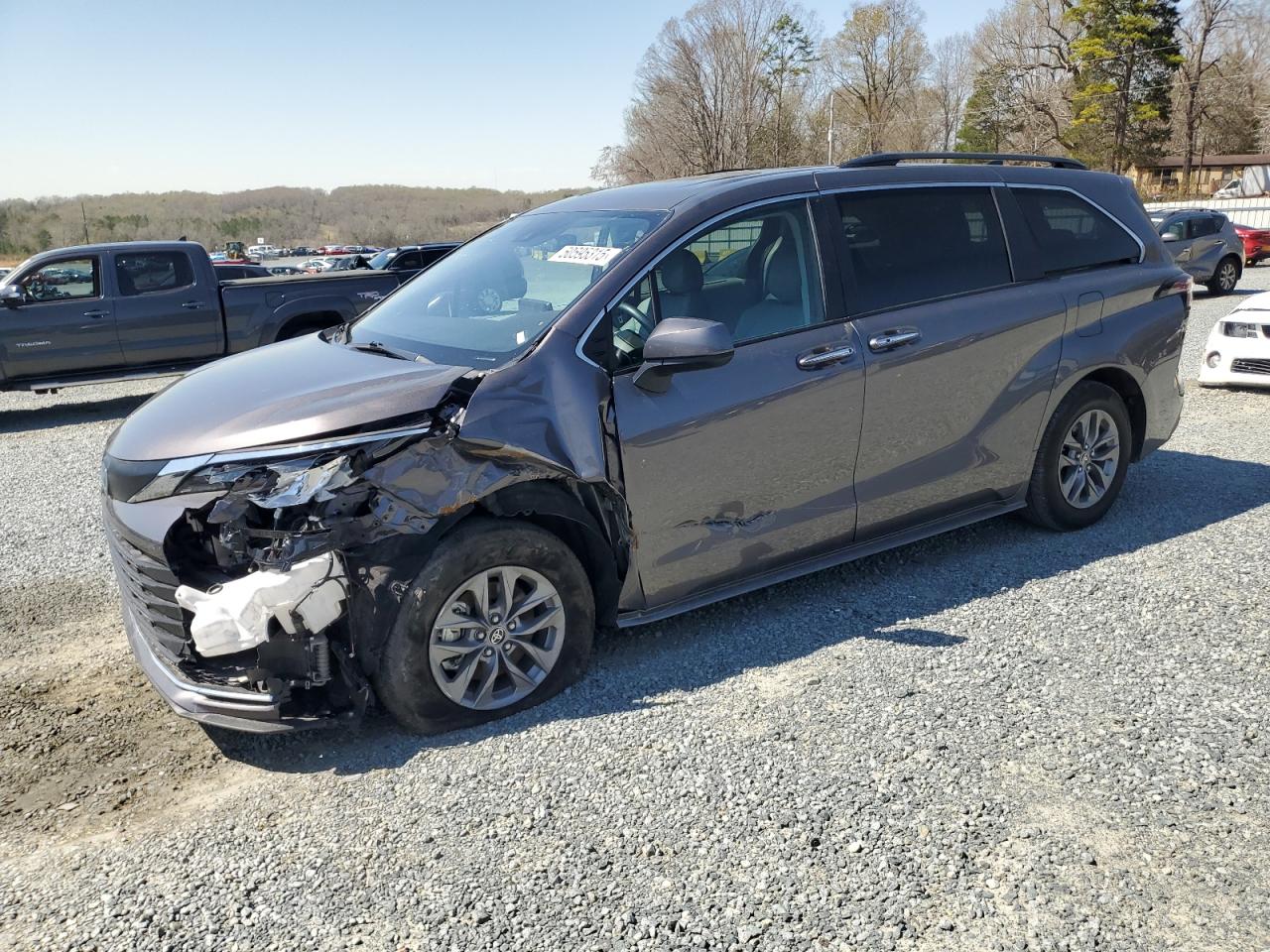 2024 Toyota Sienna Xle للبيع في Concord، NC - Front End