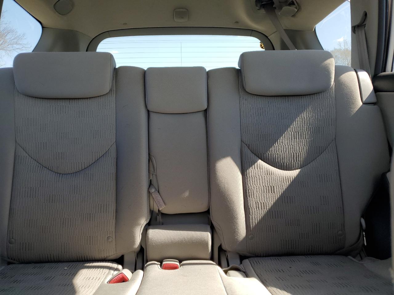 2009 Toyota RAV 4 - Image 10